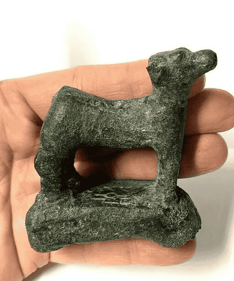 تمثال حيواني
